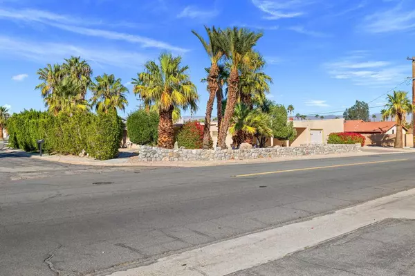 Palm Springs, CA 92262,2100 Nicola RD E