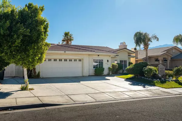 Desert Hot Springs, CA 92240,67933 Alexandria CT