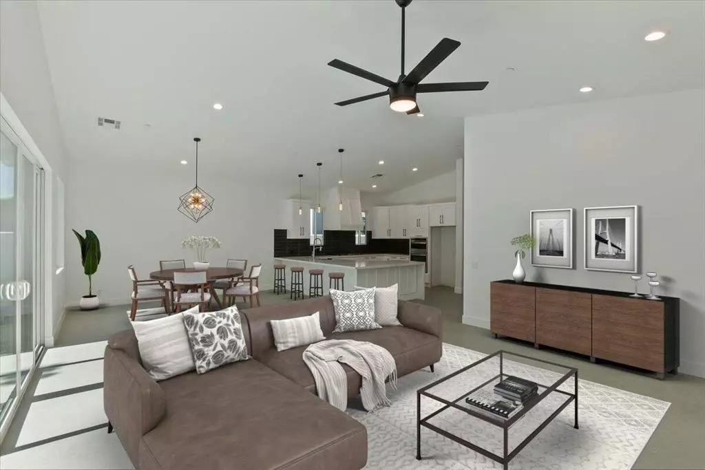 Cathedral City, CA 92234,31260 Avenida La Paloma