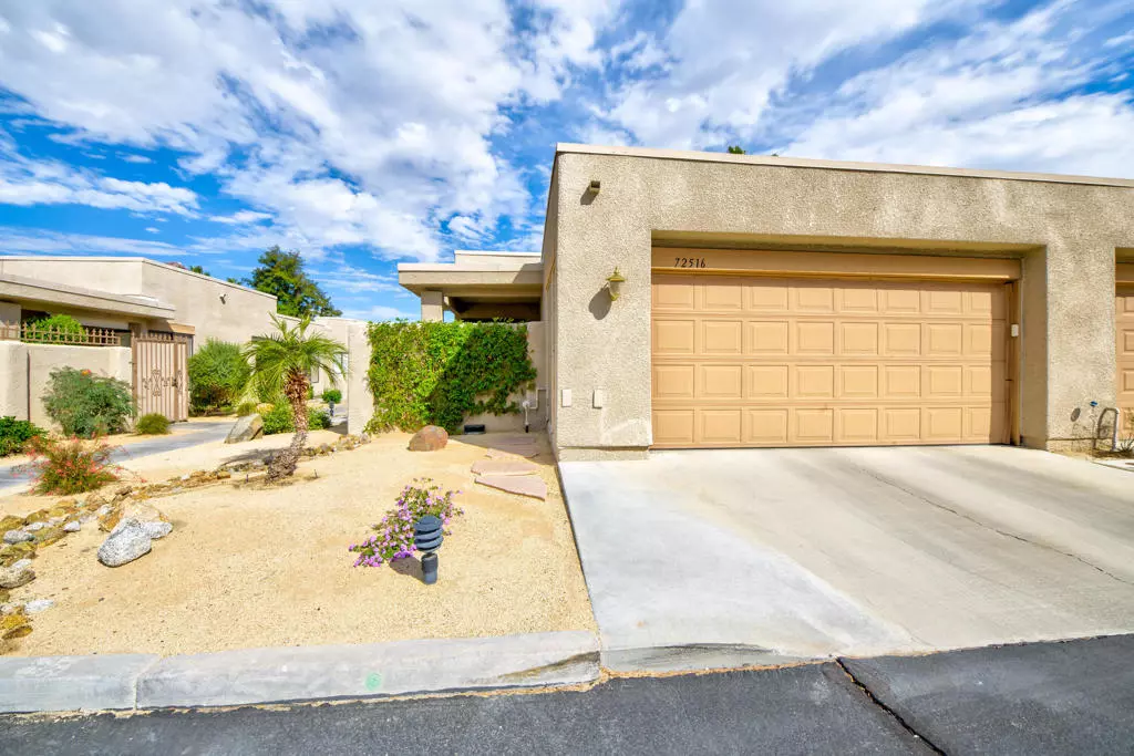 Palm Desert, CA 92260,72516 Sandstone LN