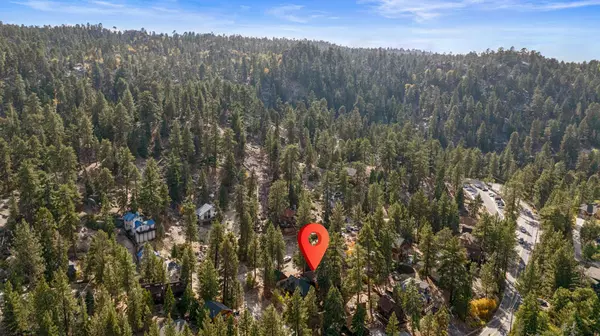 Big Bear, CA 92315,38692 Talbot DR