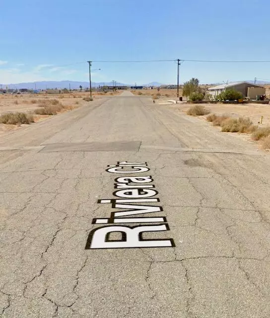 Thermal, CA 92274,1188 Riviera Cir