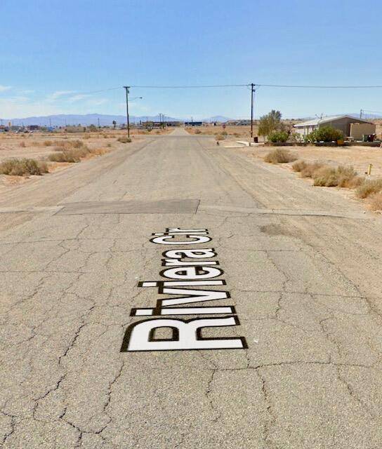 Thermal, CA 92274,1188 Riviera Cir