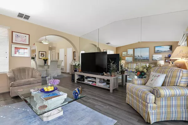 Palm Springs, CA 92264,2701 E Mesquite AVE #Z136