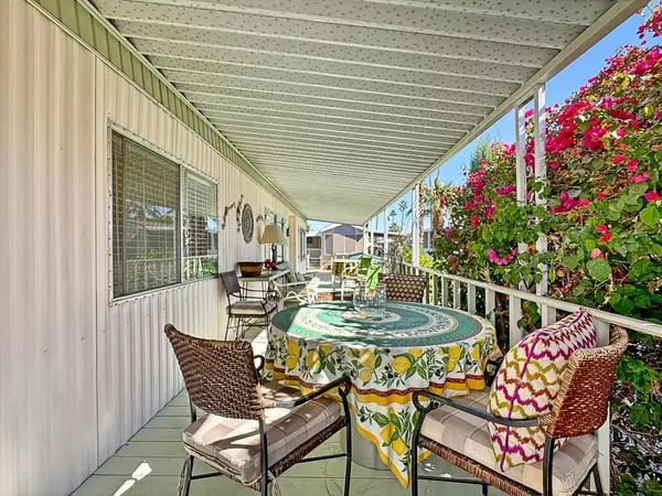 Cathedral City, CA 92234,248 Standing Bear