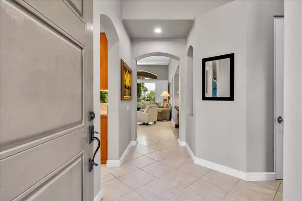 La Quinta, CA 92253,48160 Casita DR