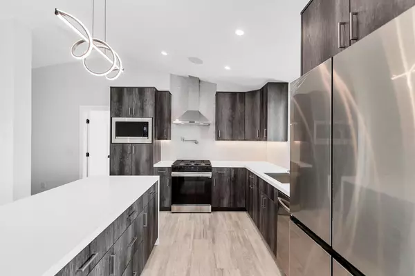 Cathedral City, CA 92234,69835 Bluegrass WAY