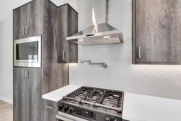 Cathedral City, CA 92234,69835 Bluegrass WAY