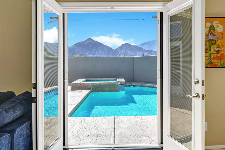 78595 Saguaro RD, La Quinta, CA 92253