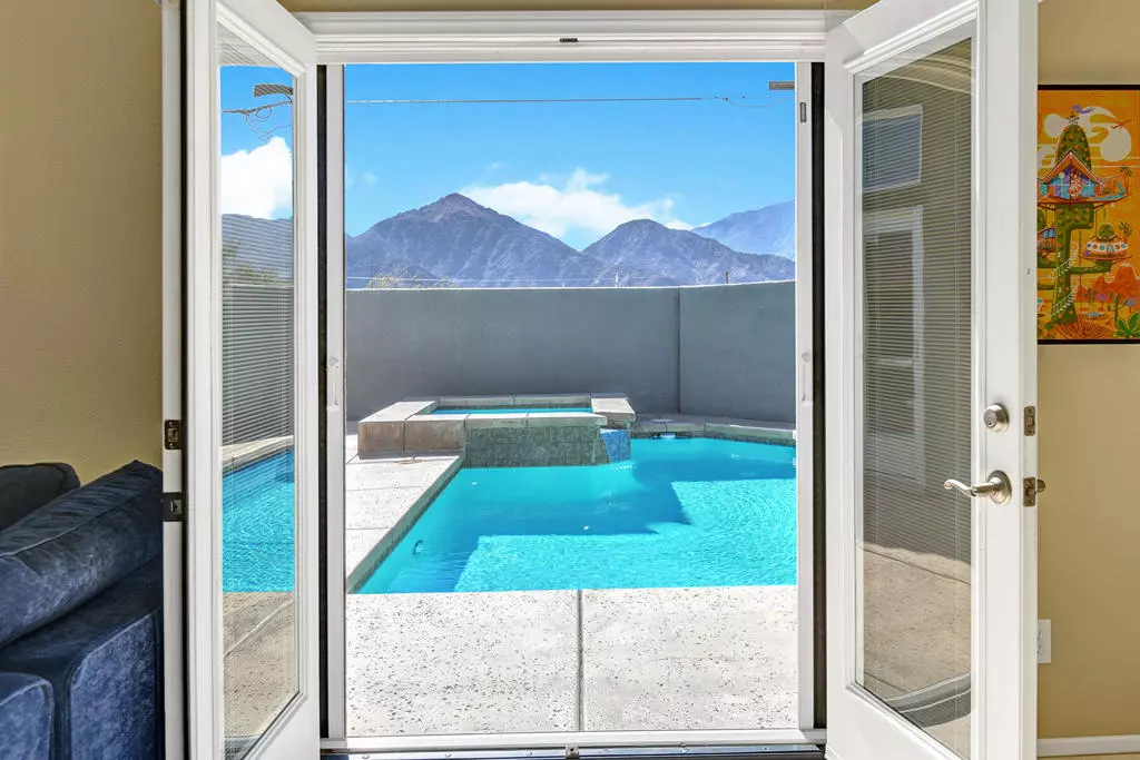 La Quinta, CA 92253,78595 Saguaro RD
