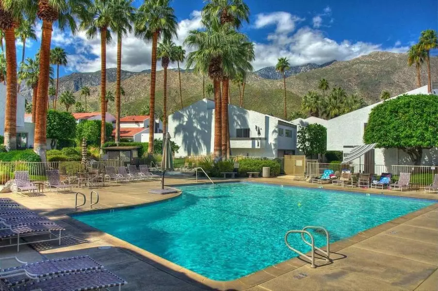 1452 S Camino Real, Palm Springs, CA 92264