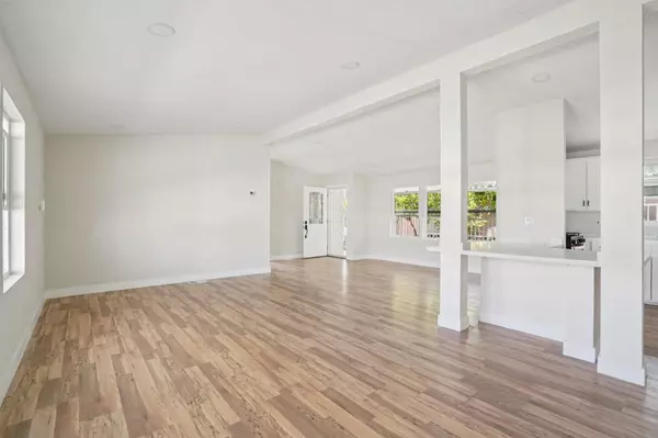 Thousand Palms, CA 92276,73290 San Carlos DR