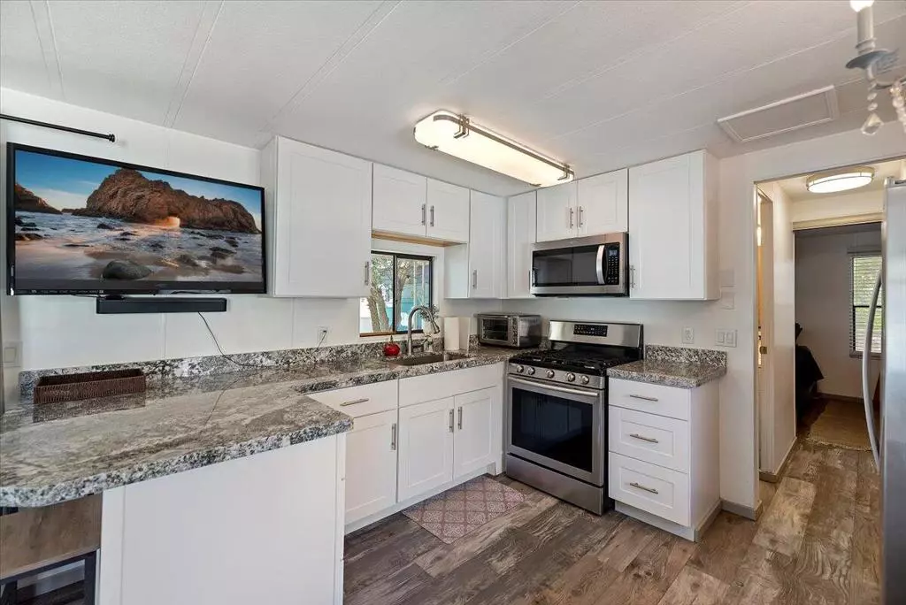 Desert Hot Springs, CA 92241,74711 Dillon RD #709