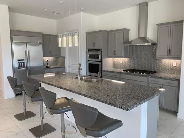 Rancho Mirage, CA 92270,39 Cabernet