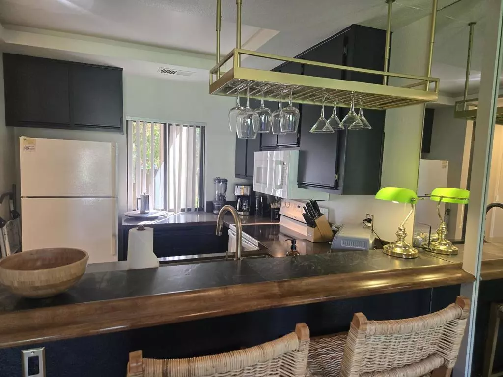 Cathedral City, CA 92234,28621 E Portales DR