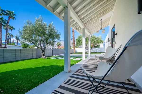 Palm Springs, CA 92262,2748 E Via Escuela