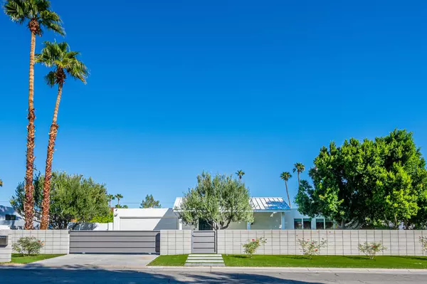 Palm Springs, CA 92262,2748 E Via Escuela