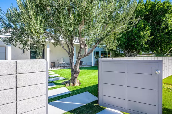 Palm Springs, CA 92262,2748 E Via Escuela