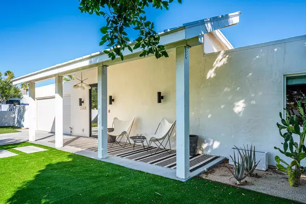 2748 E Via Escuela, Palm Springs, CA 92262