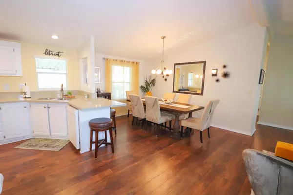 Desert Hot Springs, CA 92240,14777 Palm DR #8