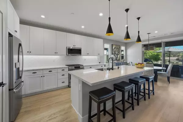 Indio, CA 92201,51432 Mastic WAY