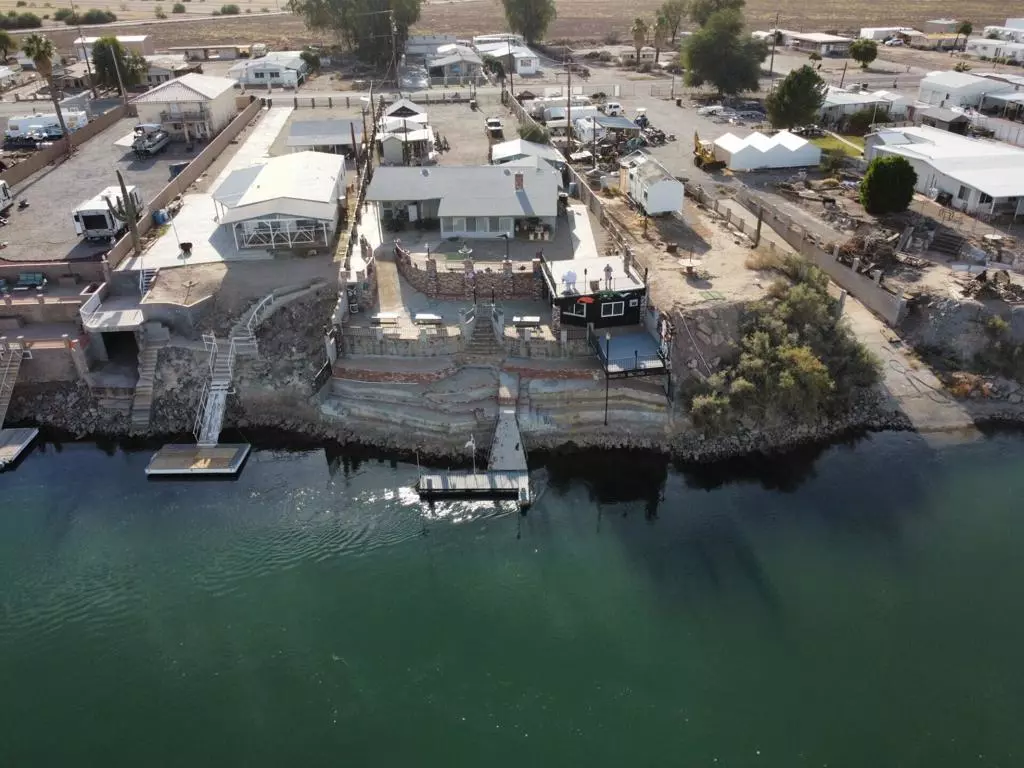 Blythe, CA 92225,5682 Colorado River RD