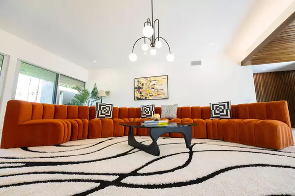 Indian Wells, CA 92210,76670 Lark LN