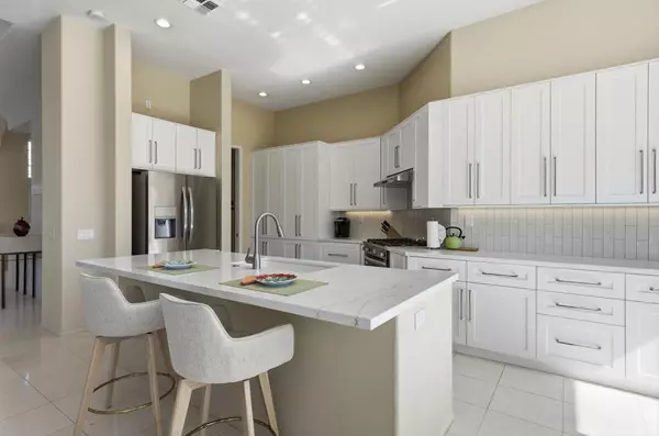 La Quinta, CA 92253,78965 Indian Wood CT