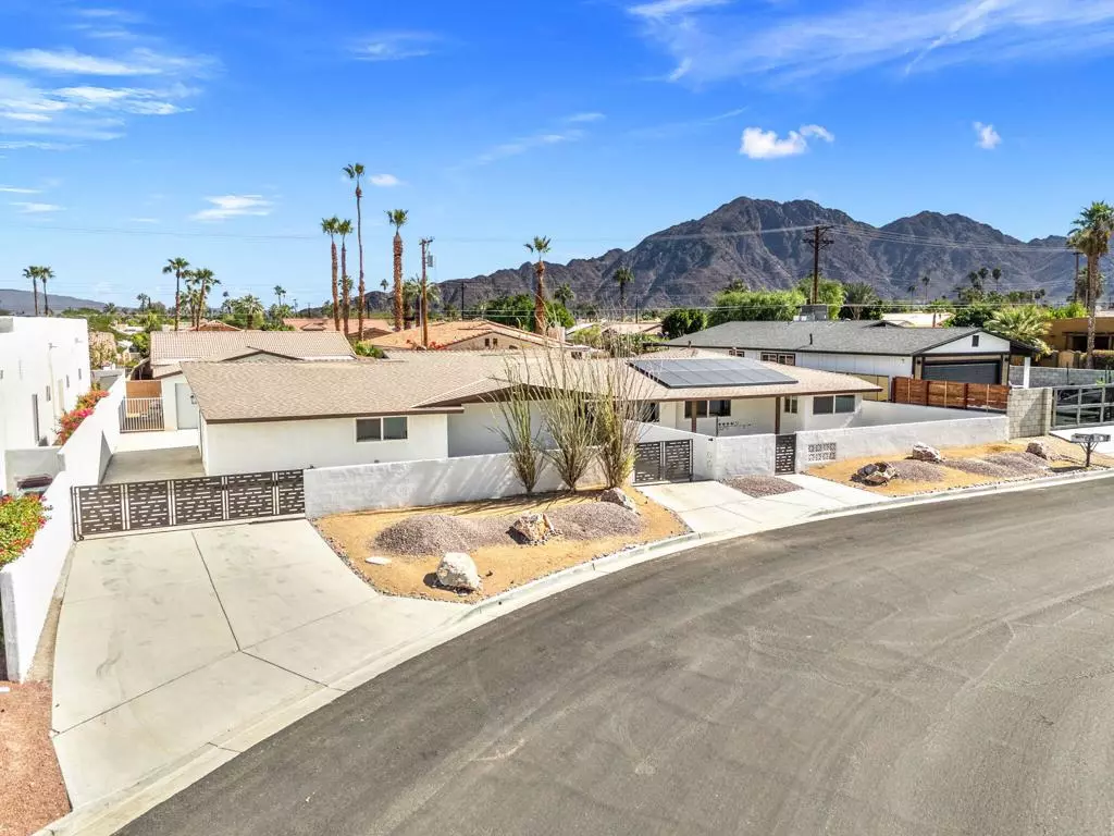 La Quinta, CA 92253,51480 Avenida Obregon #B