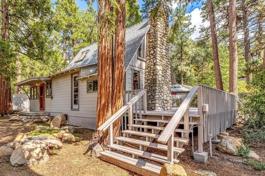 25881 Hill ST, Idyllwild, CA 92549