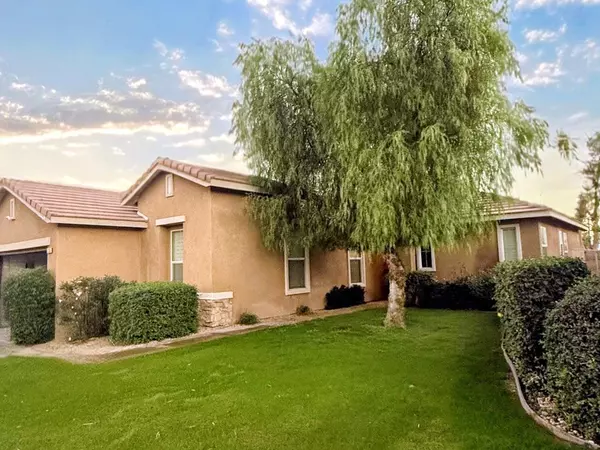 Indio, CA 92201,82515 Grant DR