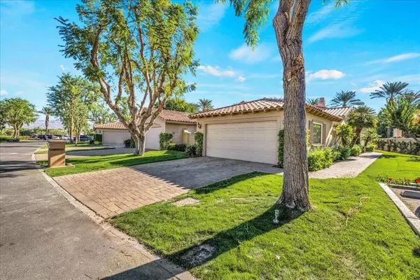 48110 Via Vallarta, La Quinta, CA 92253