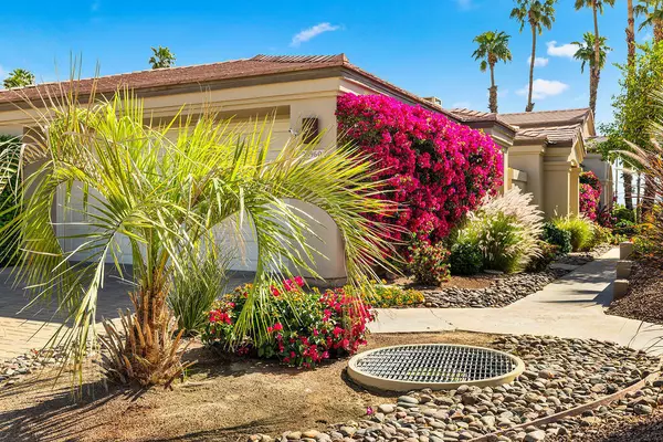 Palm Desert, CA 92211,38960 Gladiolus LN
