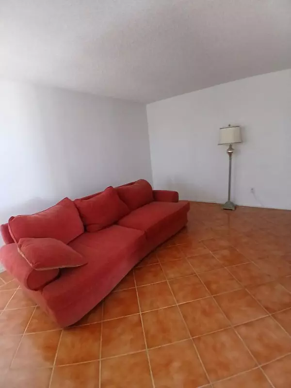 Desert Hot Springs, CA 92240,65798 5th ST