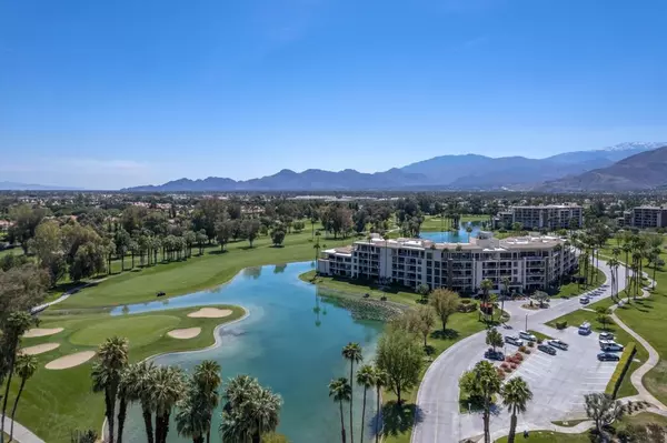 910 Island DR #402, Rancho Mirage, CA 92270