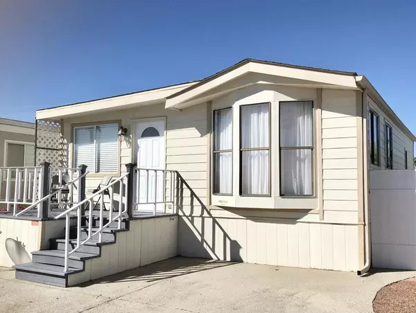 74711 Dillon Rd Spc 996, Desert Hot Springs, CA 92241