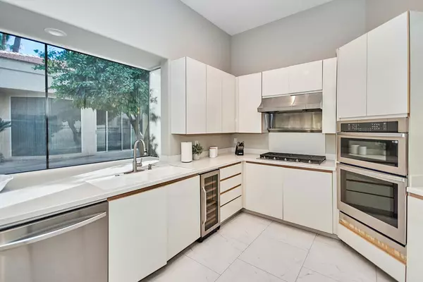 Indian Wells, CA 92210,44980 Olympic CT