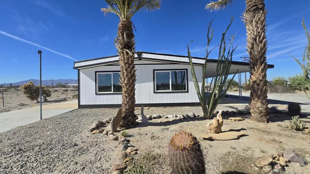 2655 Sea Wind AVE, Thermal, CA 92274