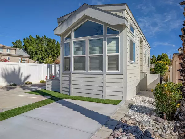 Desert Hot Springs, CA 92241,70200 Dillon RD #402