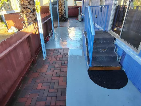 Palm Springs, CA 92264,89 Big Chief ST