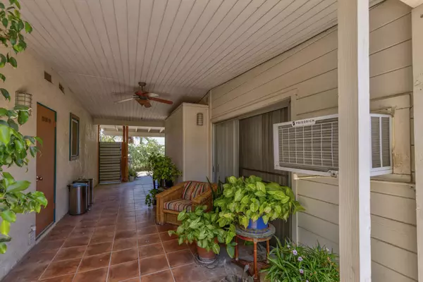 Cathedral City, CA 92234,68286 Grandview AVE