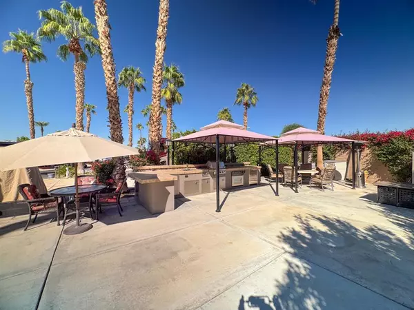 Indio, CA 92201,80394 Avenue 48 #77