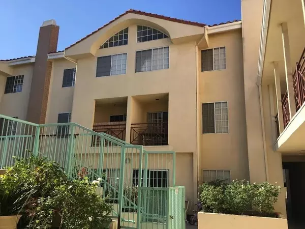 1131 Campbell St Apt #212, Glendale, CA 91207