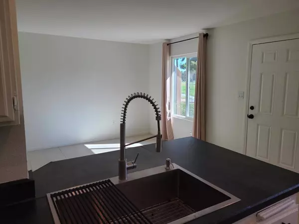 Indio, CA 92201,82567 Avenue 48 #8