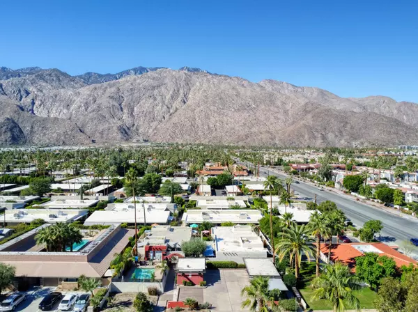 Palm Springs, CA 92264,525 S Thornhill RD