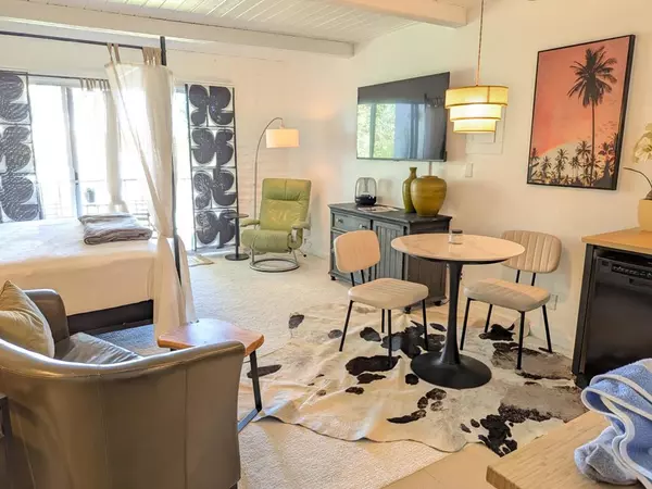 Palm Desert, CA 92260,73850 Fairway DR #232