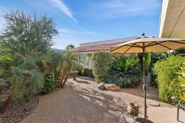 Rancho Mirage, CA 92270,6 Rutgers CT