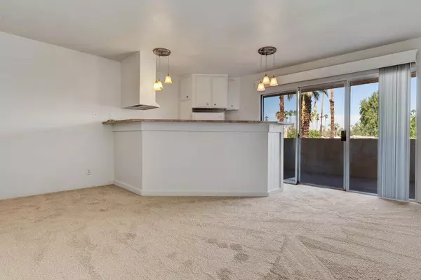 Palm Springs, CA 92264,5300 E Waverly DR #4209