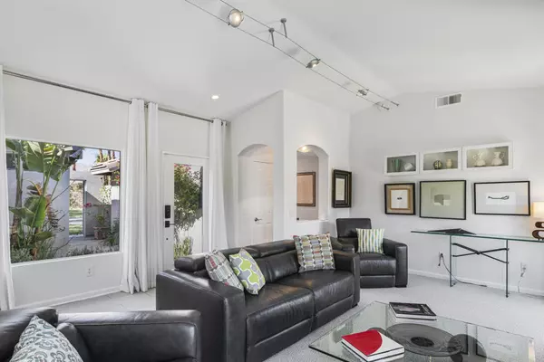 Palm Springs, CA 92262,2900 S Redwood DR