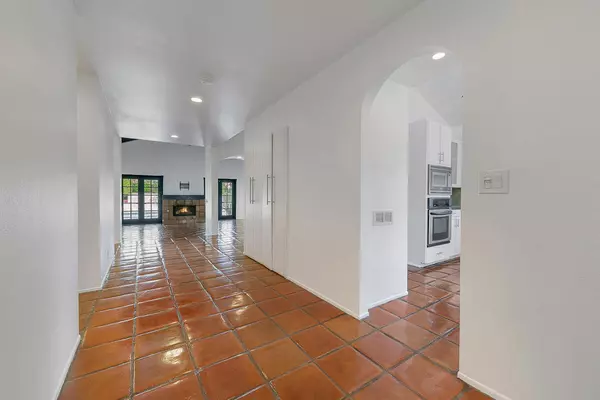 Rancho Mirage, CA 92270,60 Calle Solano